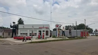 Fotr na tripu 12, Benzínky na Route 66