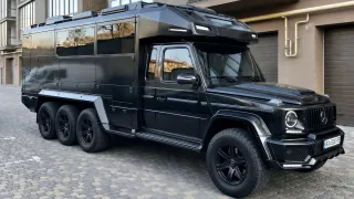 Mercedes-Benz 8x8 AI