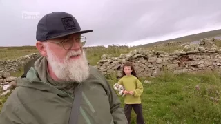 Na ostrově Eday nejsou stromy a každou chvíli tu prší. Na túře Fotr musel využít speciální navigaci