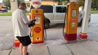 Fotr na tripu 12, Benzínky na Route 66