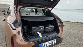 Lynk & Co 08