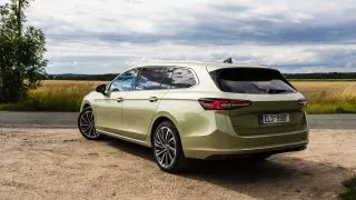 Škoda Superb Combi iV