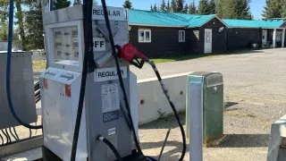 Fotr na tripu 10, tankování v Kanadě