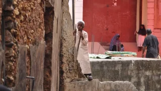 Na Zanzibaru nás pronásledoval „pomocník“ a zdražoval nám hotely. Zbavili jsme se ho až lstí