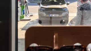 Subaru trip, Baťa, cesta