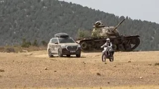 Fotr na tripu, místa setkání s Čechy