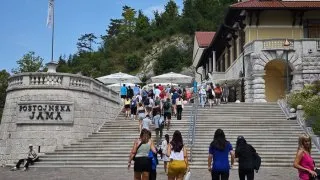 Trip Slovinsko 2026, komunita