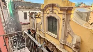 Fotr na tripu 11, Neapol II