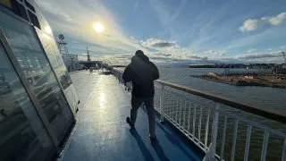 Fotr ve Finsku, trajekt