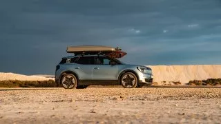 Ford trip, Camargue auto