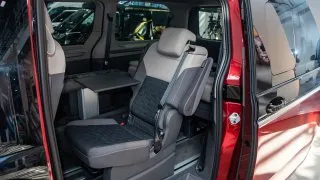 Volkswagen Multivan a California 2027