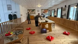 Fotr na tripu 9, Vlčí doupě