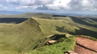 Češi tam, kde by je člověk nečekal a Brecon Beacons aneb stopovací dobrodružství v Británii