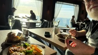 Fotr ve Finsku, trajekt