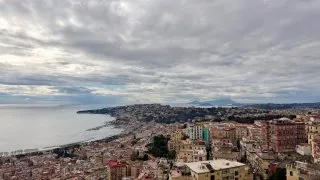 Fotr na tripu 11, Neapol II