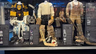 Čech nebo Slovák sem patří víc, než by se mohlo zdát. Navštívili jsme chrám hokeje v srdci Toronta