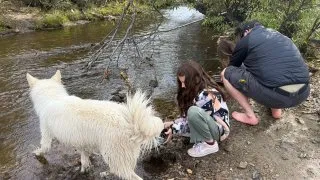 Fotr na tripu 10, Dawson City