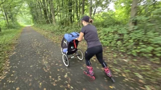 100 km na bruslích a dvě Bečvy na jeden zátah? Narozeninový plán narušil roční syn a rozkopaná trasa