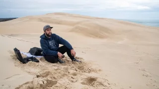 Duna du Pyla: Jak jsem s elektromobilem dojel do království nekonečného písku a v dunách vařil oběd