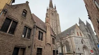 Fotr na tripu 11, Bruggy