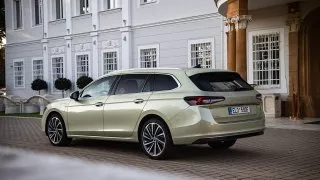 Škoda Superb Combi iV