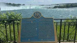 Fotr na tripu 10, Niagarské vodopády