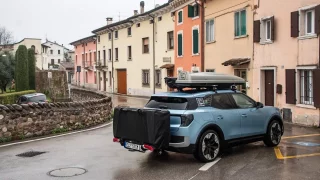 Pokuta 5000 Kč za nealko lahváče doneseného na pláž i za pouštění hudby. Itálie chce pořádek a klid