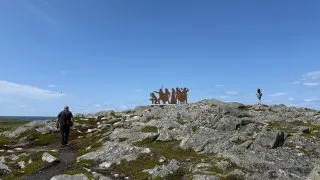 Fotr na tripu 10, vikingové