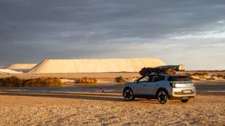 Ford trip, Camargue auto
