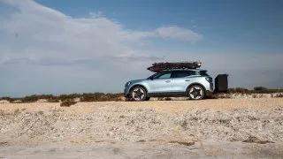 Ford trip, Camargue auto