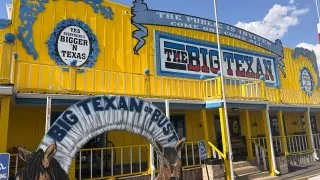 Fotr na tripu 12, Big Texan