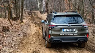 Subaru trip, Baťa, cesta