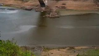 Orlická přehrada bez vody