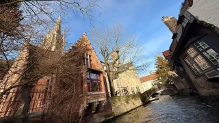 Fotr na tripu 11, Bruggy