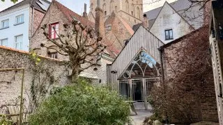 Fotr na tripu 11, Bruggy