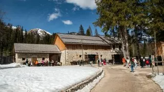 Ford trip, Lago di Braies