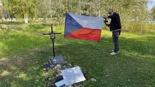 Fotr na tripu 10, Dawson City