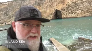 Pepa objevil potápěčský ráj na pobřeží Goza. Češi ho dají na jeden nádech