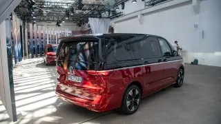 Volkswagen Multivan a California 2027