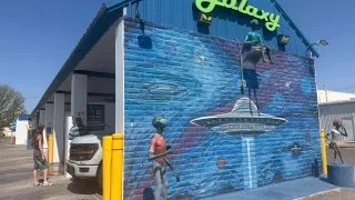 Fotr na tripu 12, Roswell