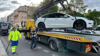 Podzimní past na řidiče je v plném proudu. Auto zapomenuté na ulici může vyjít na tisíce