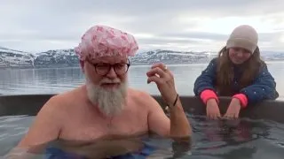 Fotr na tripu, místa setkání s Čechy