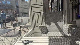 Fotr na tripu 11, Bělehrad, 2D kavárna