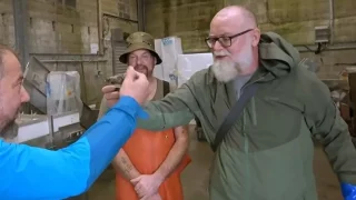 Fotr je expert nejen na auta, ale od teď i na ústřice. S jejich chovem v Irsku pomáhá Zetor