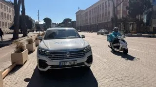 Fotr na tripu 11, Tirana