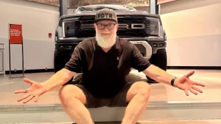 Tam, kde vzniká Ford F-150. Nahlédli jsme do továrny u Detroitu, kde se rodí americká legenda