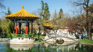 Také Asie je na dosah ruky a ne, nemyslíme tržnici Sapa. Dokonalá čínská zahrada je přístupná zdarma