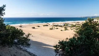 Vybrali jsme deset nejhezčích míst, která v roce 2025 navštívila redakce webového Fotra na tripu