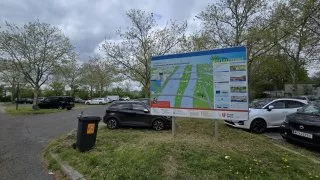 Donauinsel - parkoviště Floridsdorfský most