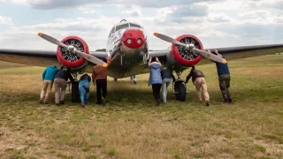 Vzduchem ve stopách Jana Antonína Bati: Electra představuje cenný relikt československého letectví